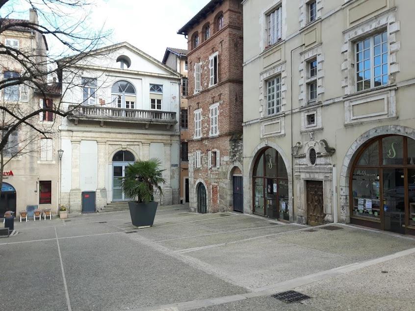 Le Loft Du Chateau Du Roi Cahors Exteriör bild